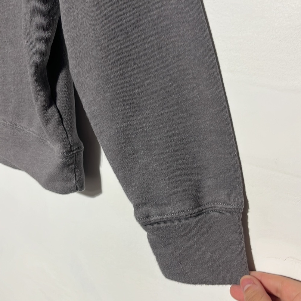 Fabletics Dark Grey Cute Af Camo Detail Crewneck Pullover Sweatshirt Size Small - Picture 4 of 7